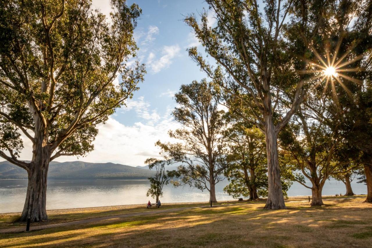 Hop, Skip And Jump To The Lake - Te Anau House Kültér fotó